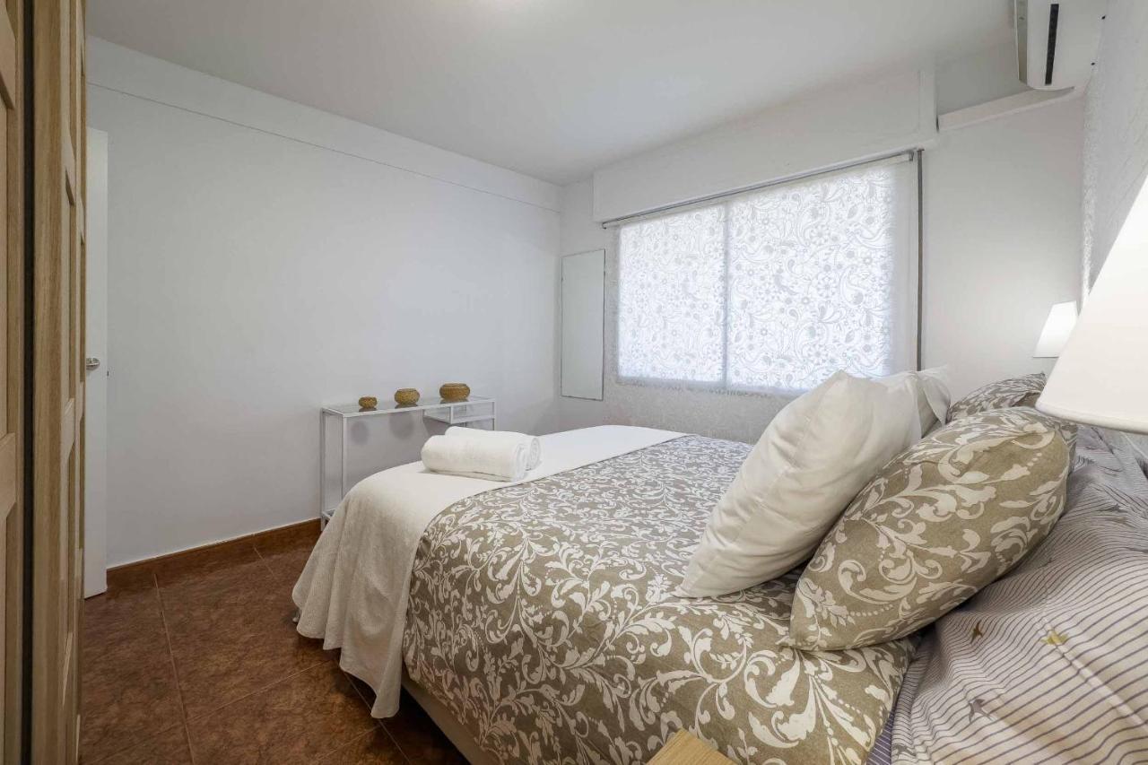 בנאלמדנה Apartamento Acogedor, Terraza, Piscina Y Mar מראה חיצוני תמונה