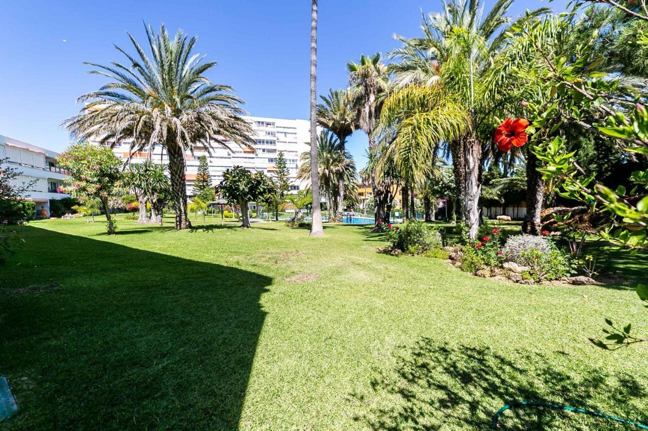 בנאלמדנה Apartamento Acogedor, Terraza, Piscina Y Mar מראה חיצוני תמונה